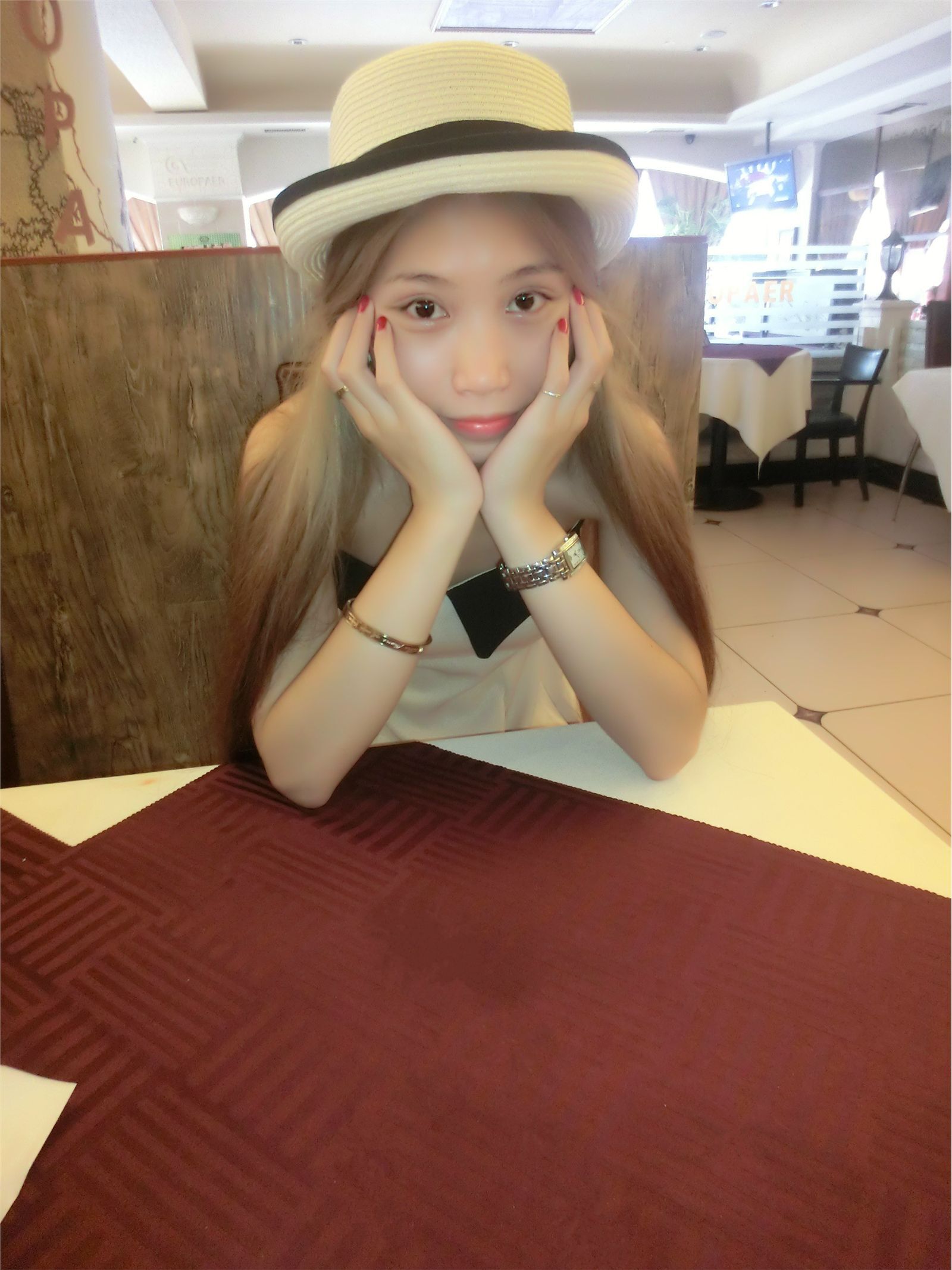 花哨尤物saisai的微博列表微女郎 2